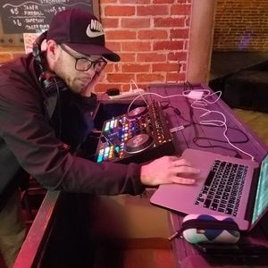 Meet your Posher, Nicholas